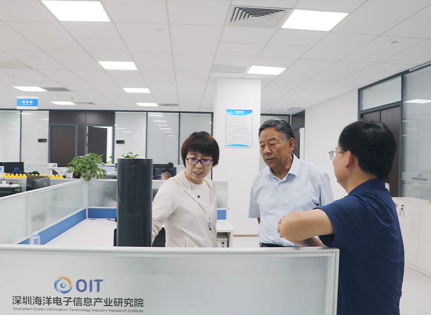 中國(guó)科(kē)學院沈陽自(zì)動化(huà)研究所封錫盛院士及其團隊莅臨智慧海(hǎi)洋&産業(yè)研究院進行(xíng)交流指導(圖1) 中國(guó)科(kē)學院沈陽自(zì)動化(huà)研究所封錫盛院士及其團隊莅臨智慧海(hǎi)洋&産業(yè)研究院進行(xíng)交流指導(圖1)